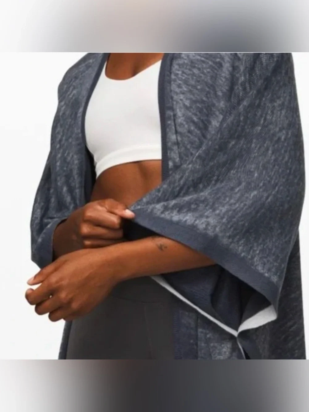 NEW LULULEMON Cashmere Blend Gray Blue Free To Coast Wrap Sweater Poncho OS